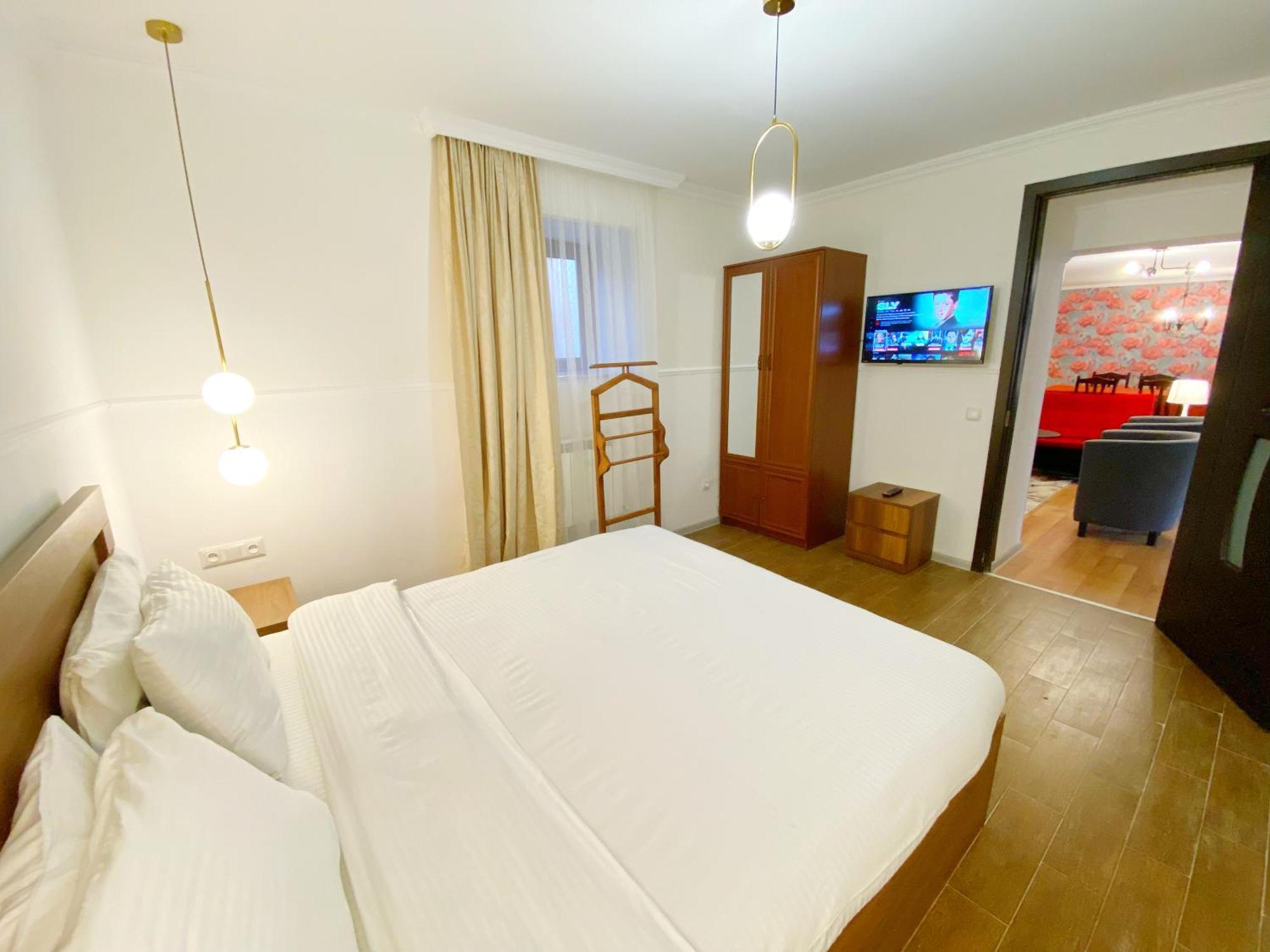 Hotel Orange 库塔伊西 外观 照片