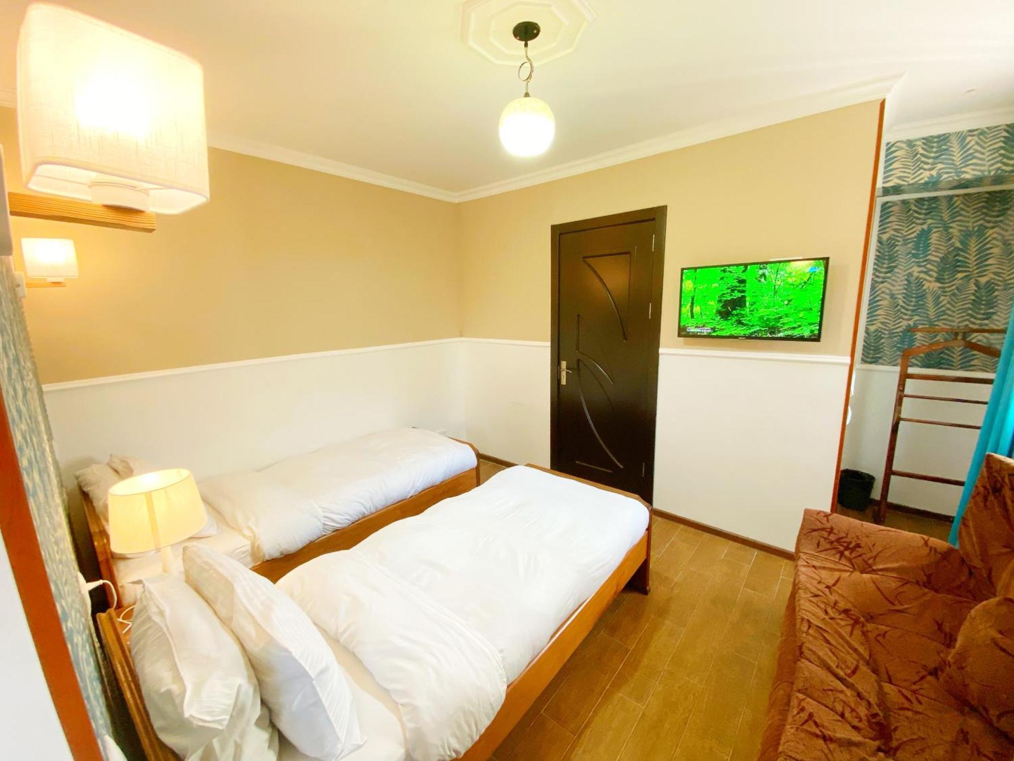 Hotel Orange 库塔伊西 外观 照片