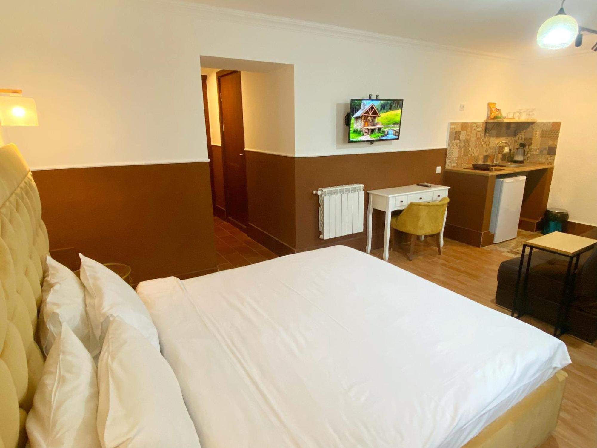 Hotel Orange 库塔伊西 外观 照片